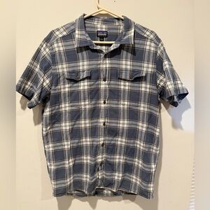Patagonia Men's Navy and White Plaid Shirt